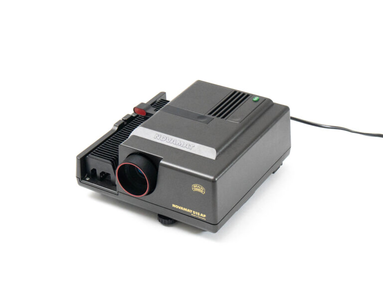 Projecteur Braun Novamat 515 AF - Couleur noire