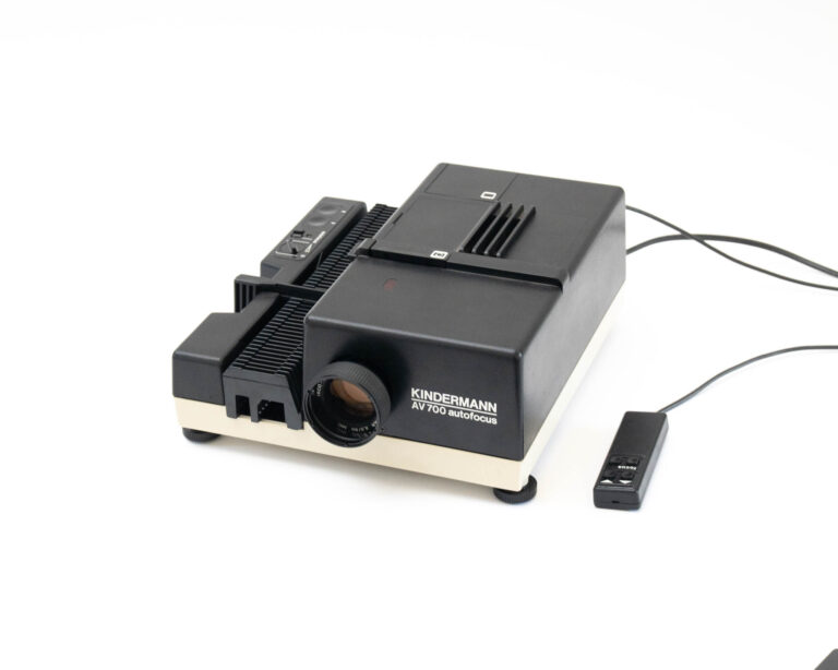 Projecteur Kindermann AV 700 autofocus