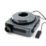 Projecteur Kodak Carousel S-AV 2020