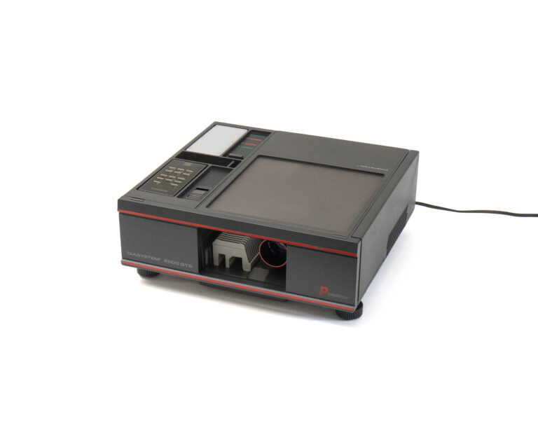 Projecteur Prestinox Diasystem 2200 GTS