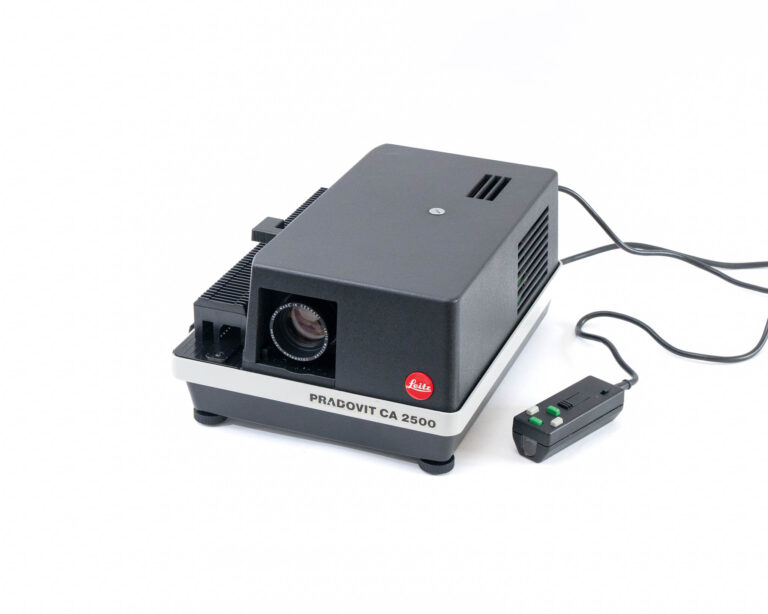Projecteur Leitz/Leica Pradovit CA 2500